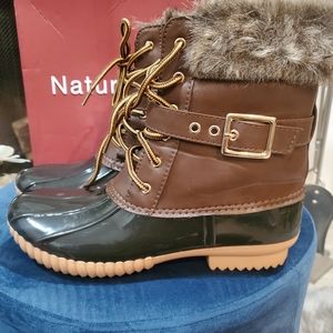 Nature Breeze Duck Booties